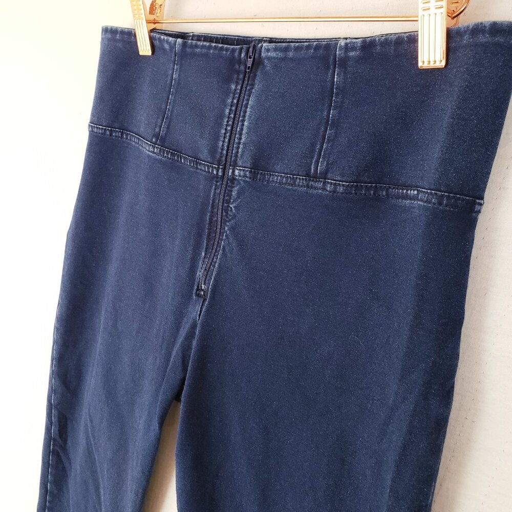 FREDDY $199 WR.UP Denim High Waisted Full Length Blue Dark Wash size 10 Stretch - Picture 15 of 16